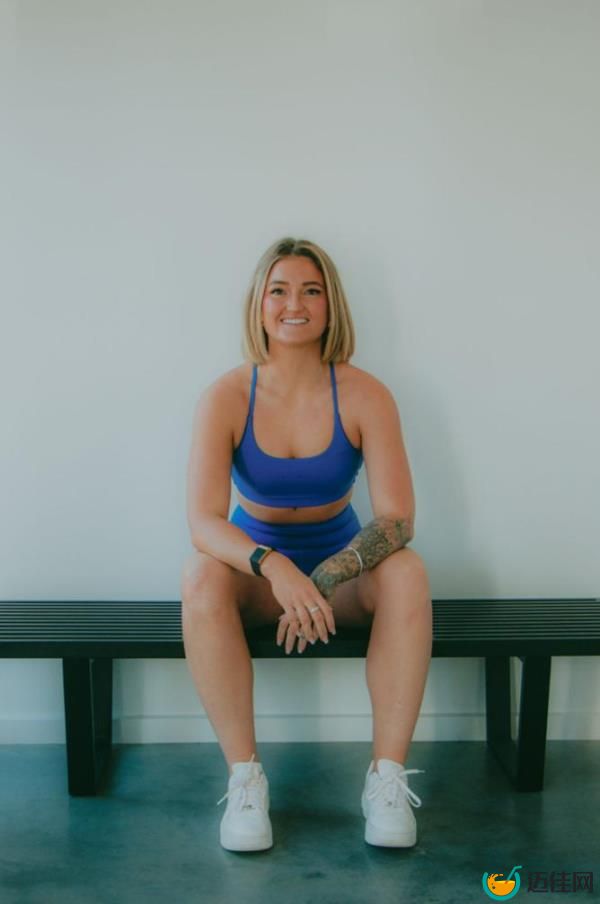 After serious struggles with mental health and a near-fatal car accident, Brooke turned to running as a form of therapy