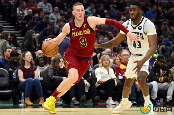 The Knicks signed Dylan Windler
