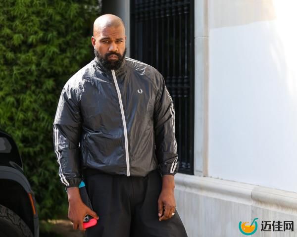 kanye west gutted malibu mansion