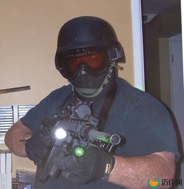 Robertson allegedly threatened to assassinate many top Democrats.