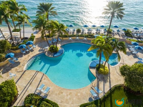 An exterior view of Eau Palm Beach Resort, which Larry Ellison acquired over the summer.