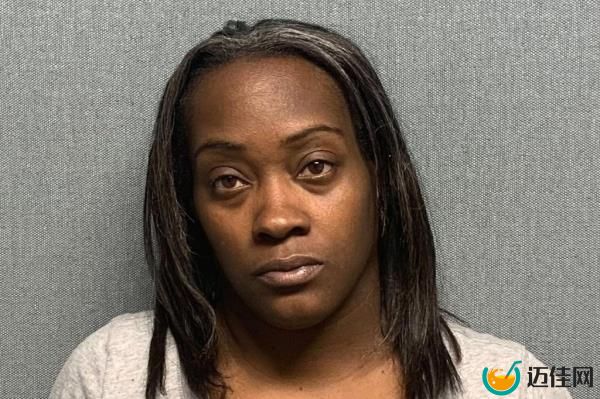 Candace Craig, 44