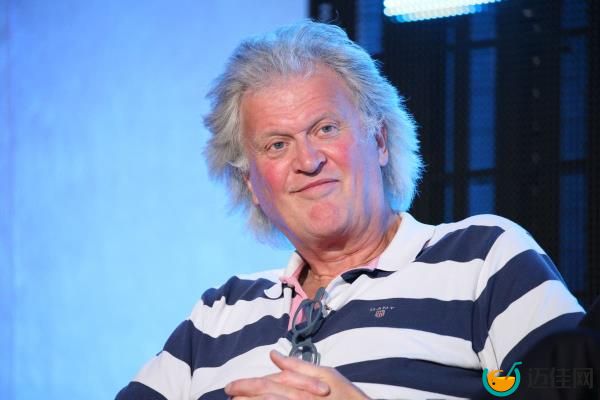 支持英国脱欧的Wetherspoon老板蒂姆·马丁被封为爵士