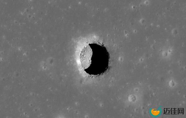 Pit in Mare Tranquillitatis