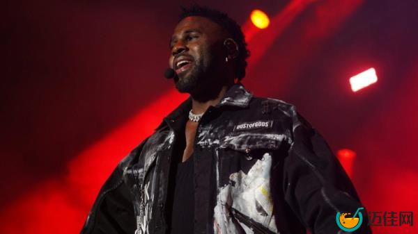 Jason Derulo在一场扭断脖子的事故后害怕死亡