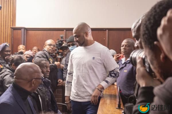 塔博·贝斯特，共同被告越狱审判将于明年初开始