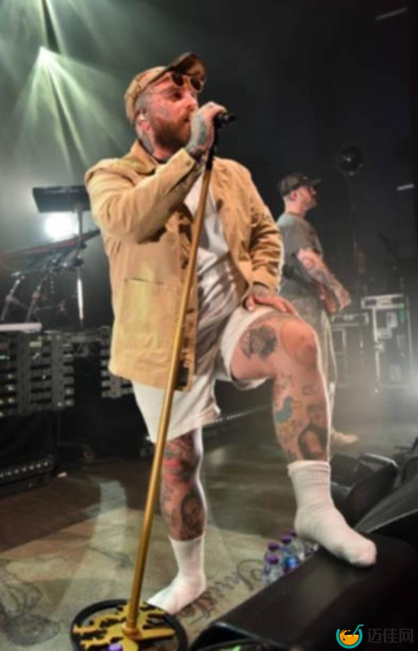 LONDON, ENGLAND - JUNE 02: Teddy Swims performs on stage at the O2 Shepherd